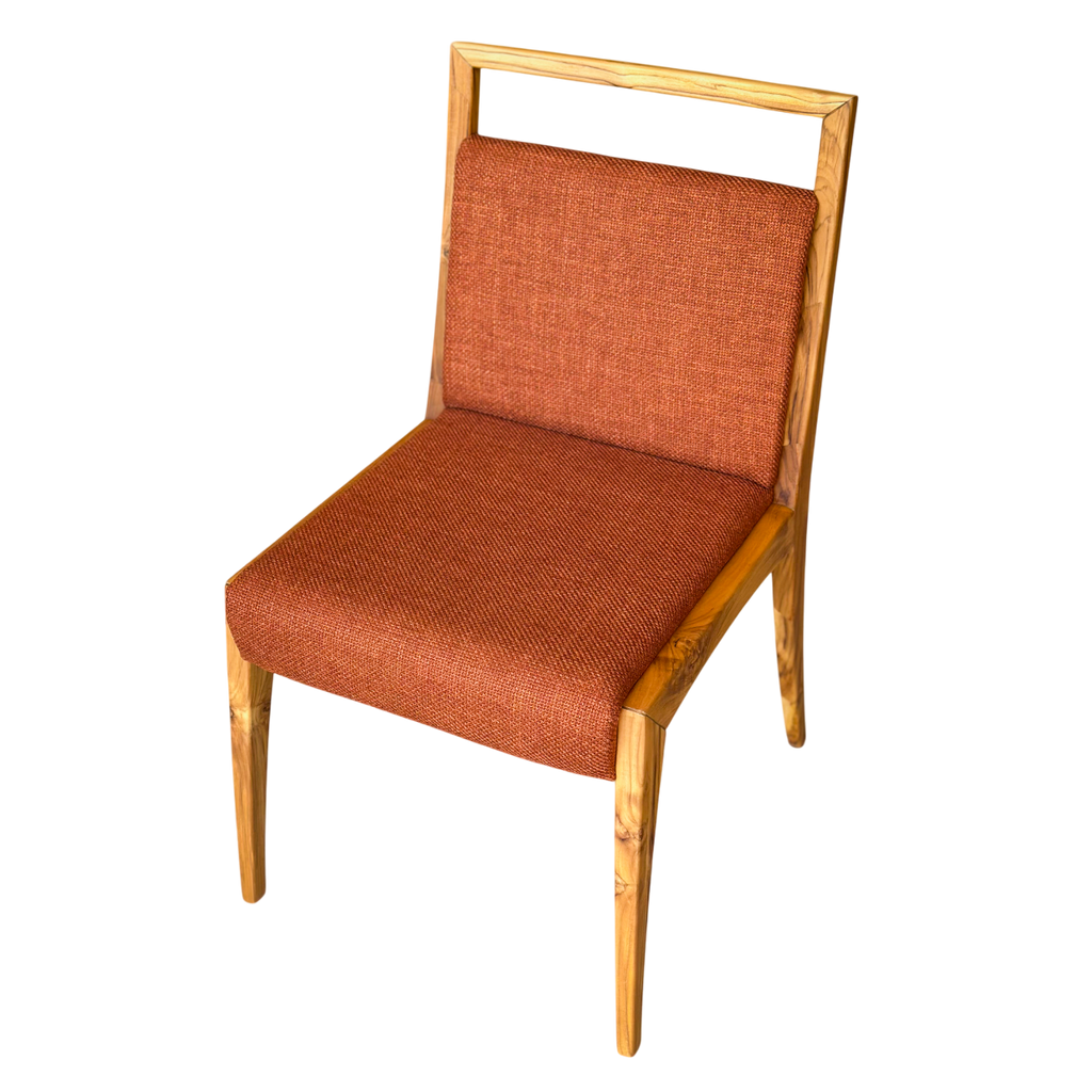 Cadeira de Madeira Maciça Encosto e Assento Estofado - Uultis