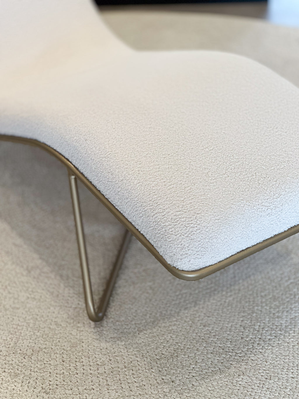 Chaise Bouclé