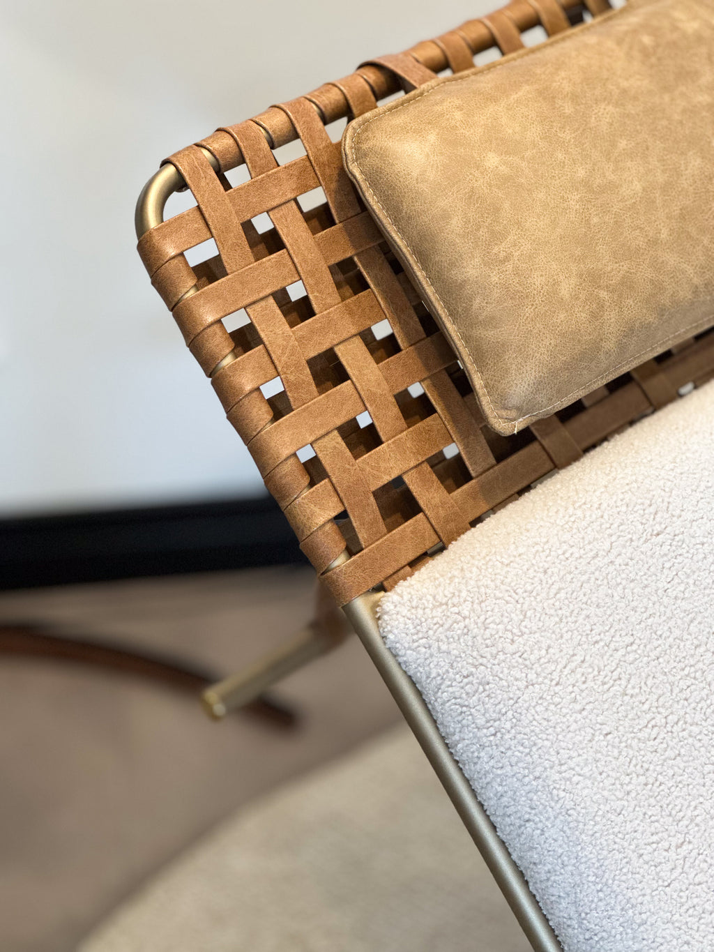 Chaise Bouclé