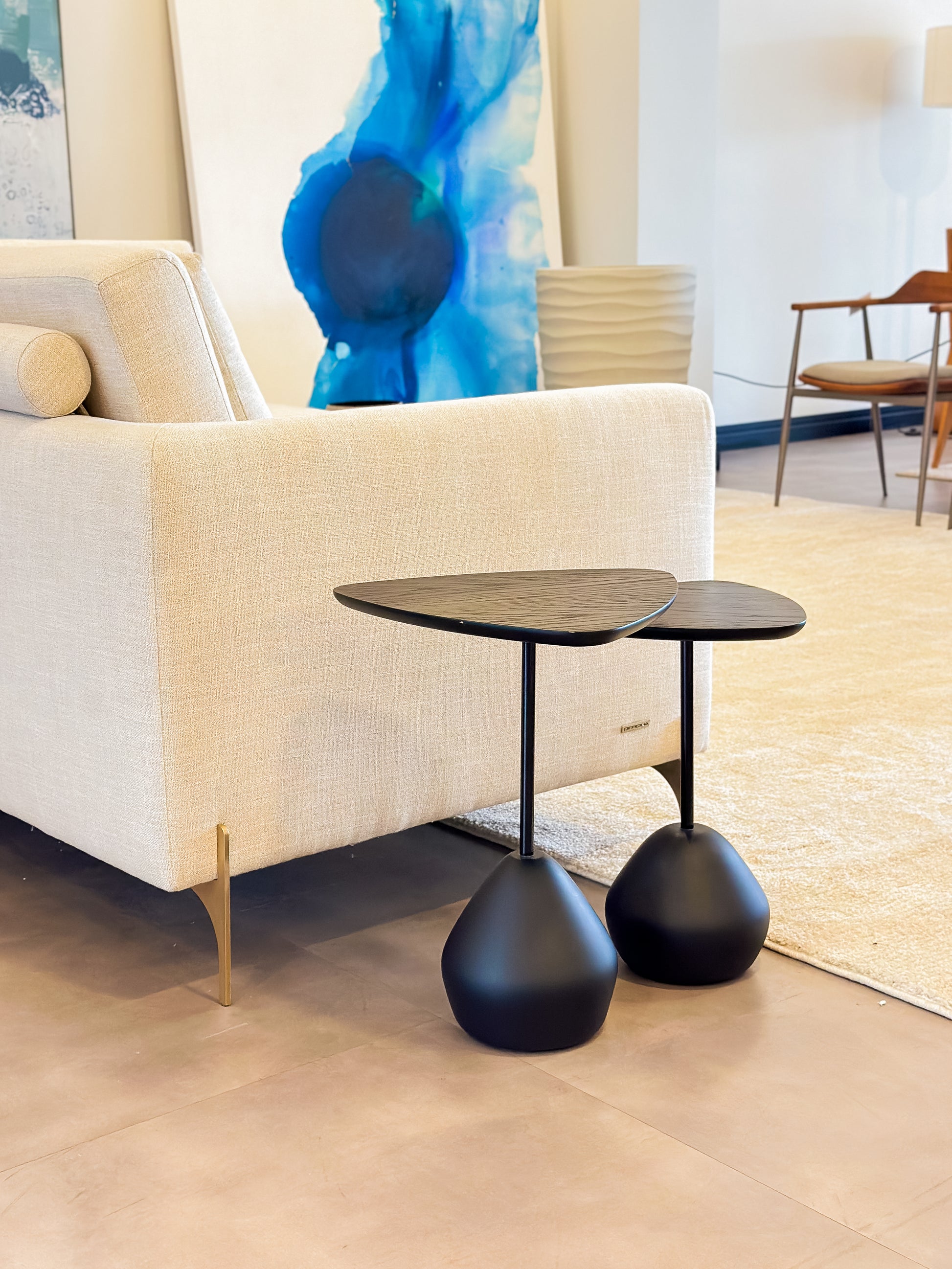 Mesa de Apoio Carvalho Preto