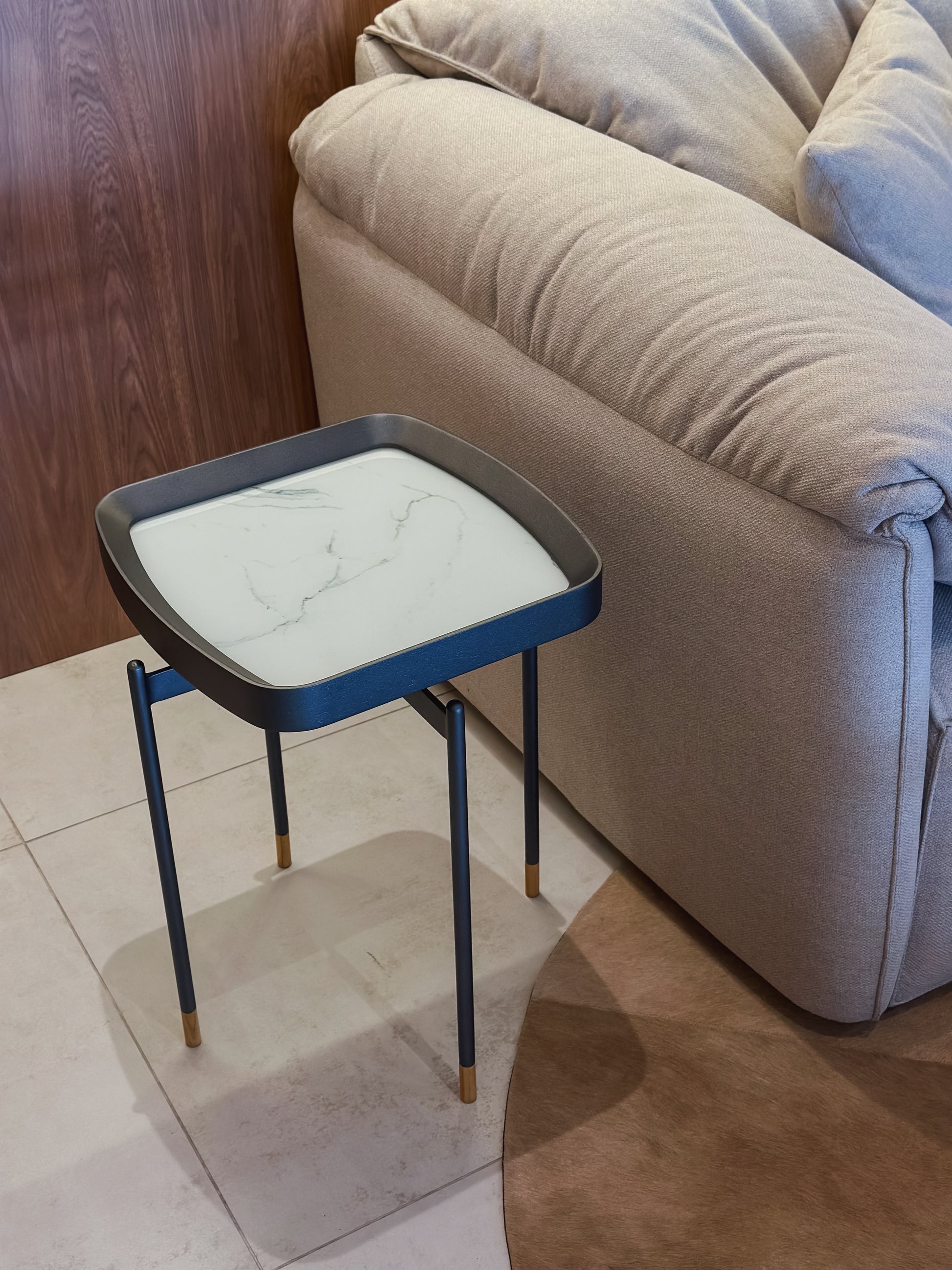 Mesa de Apoio em Mármore Carrara - Uultis