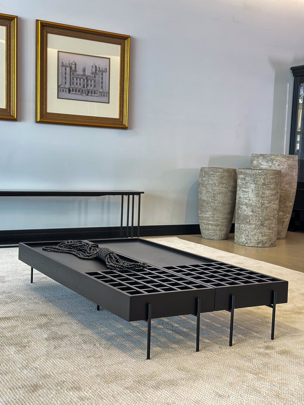 Mesa de Centro Preta Clássica 1,43m
