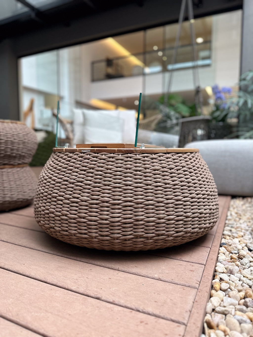 Mesa de Centro com Lareira Lovato
