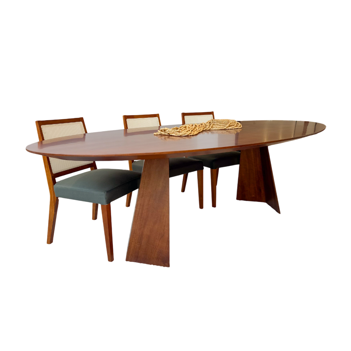 Mesa de Jantar Oval