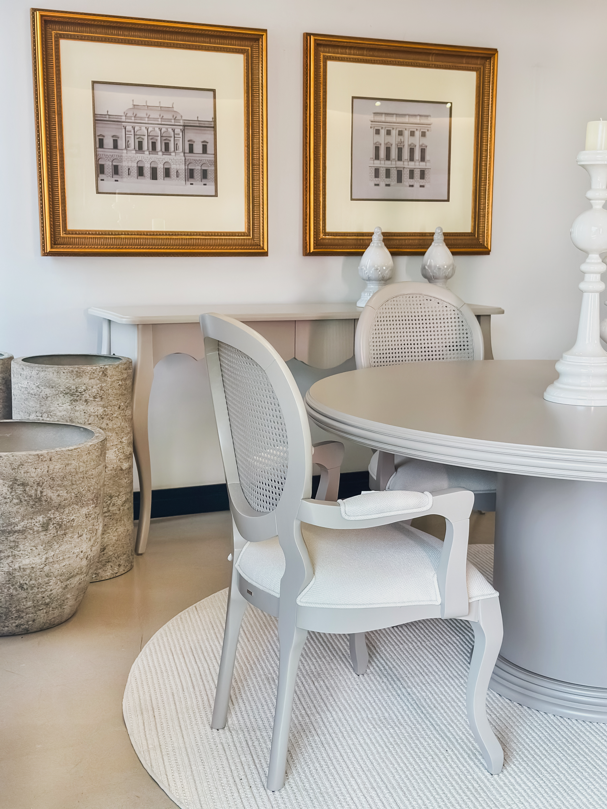 Mesa de Jantar Provençal Redonda 1.58m - Kleiner