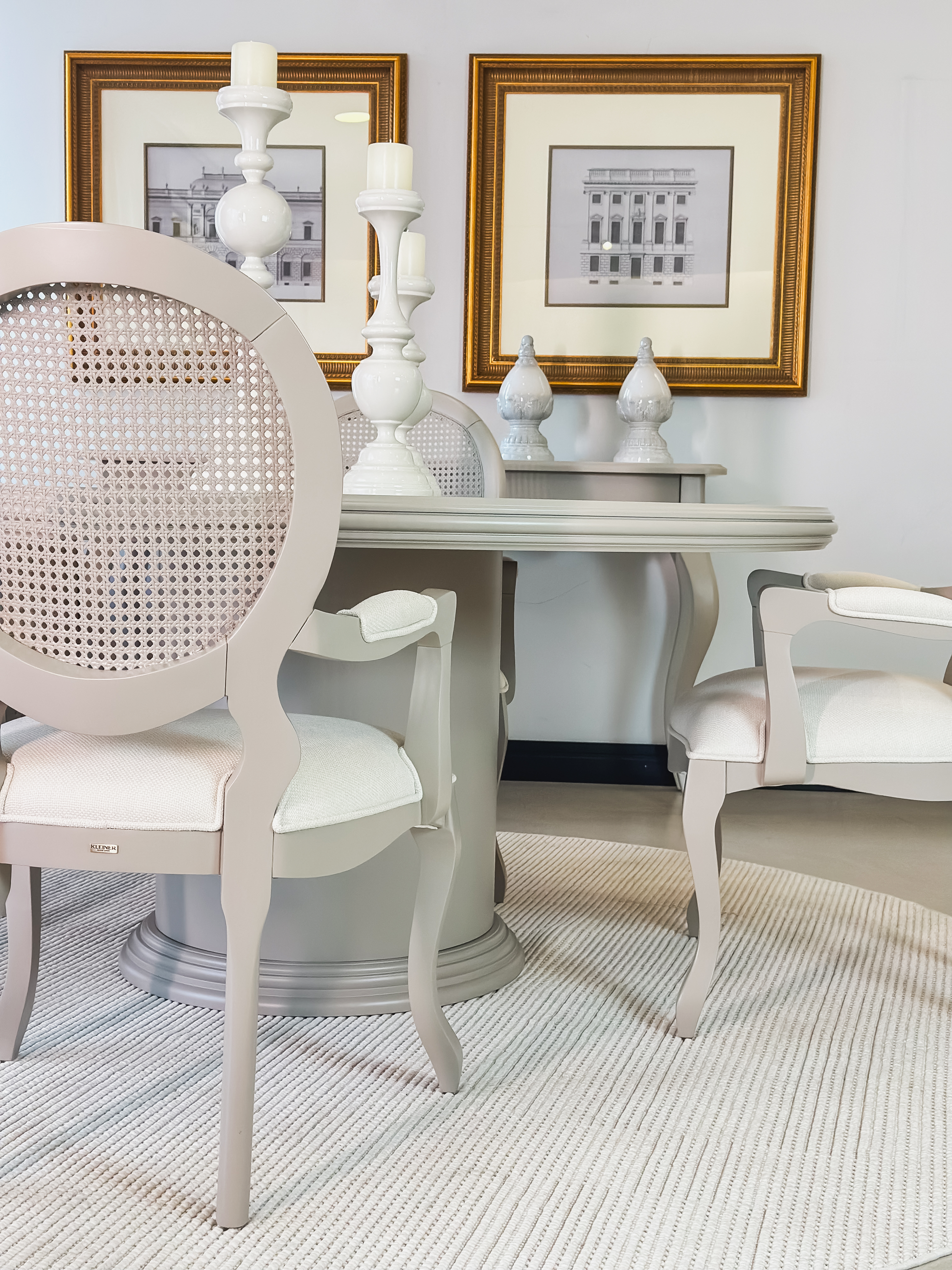 Mesa de Jantar Provençal Redonda 1.58m - Kleiner