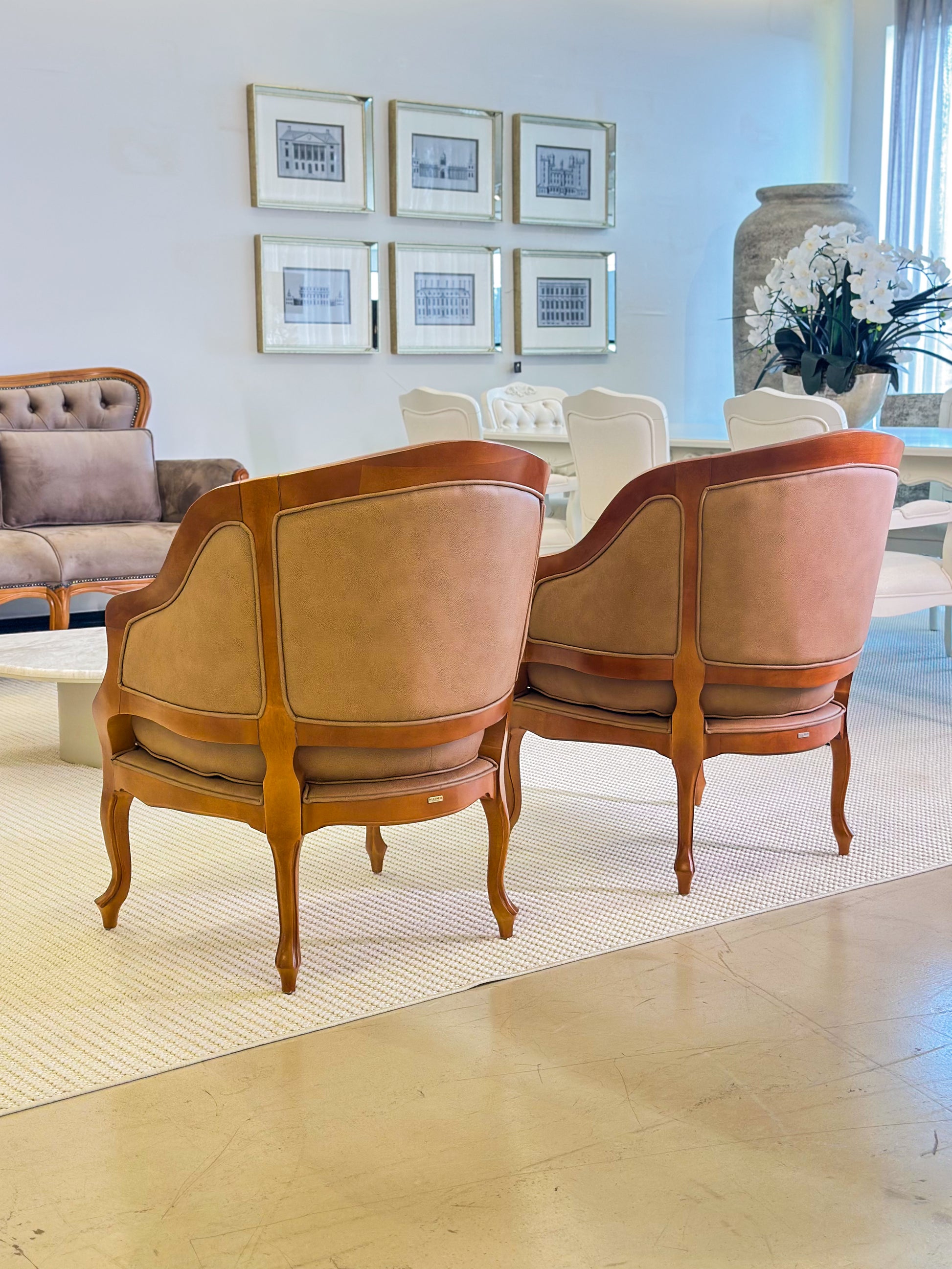 Poltrona em Couro Natural - Kleiner