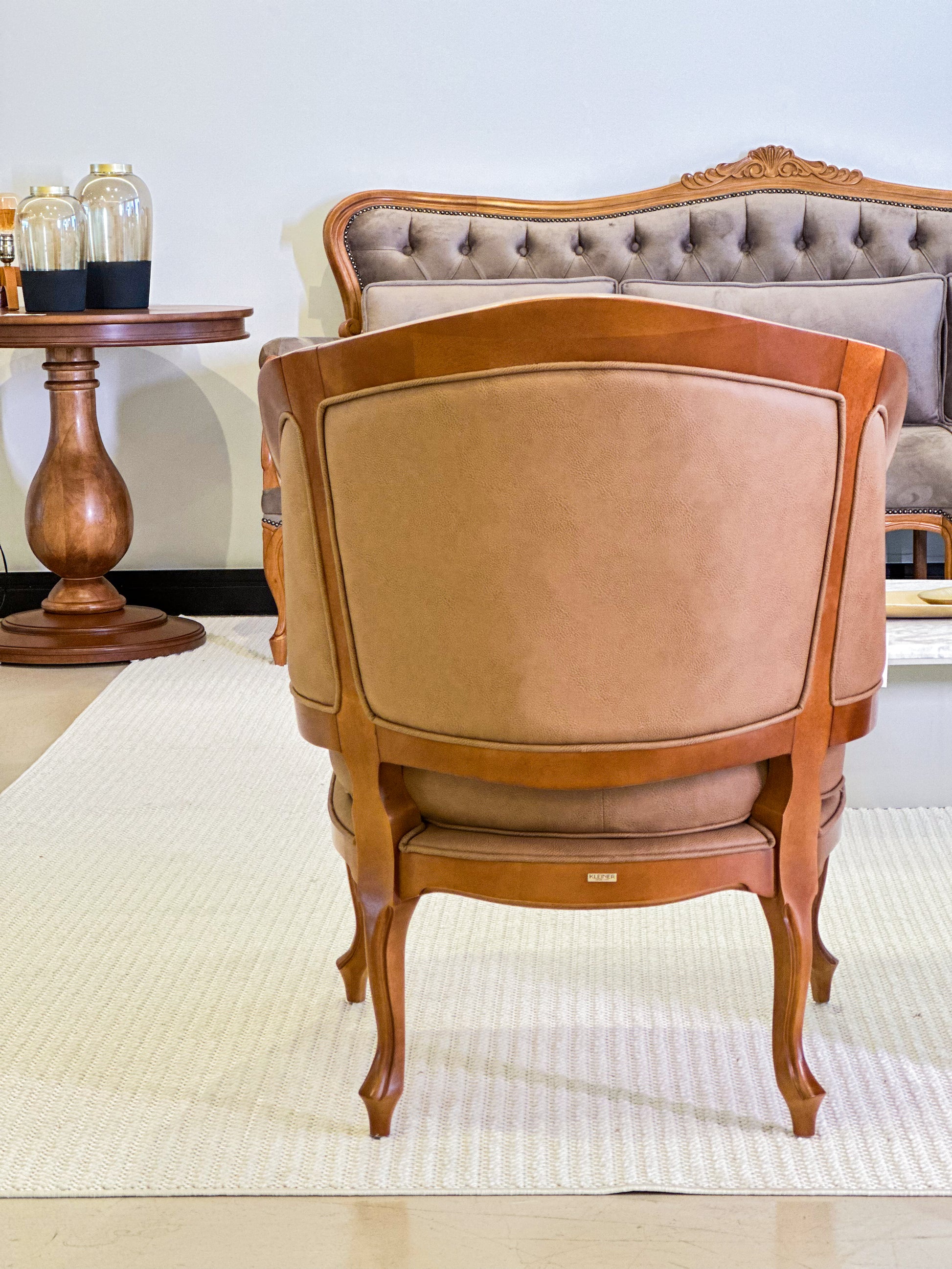 Poltrona em Couro Natural - Kleiner