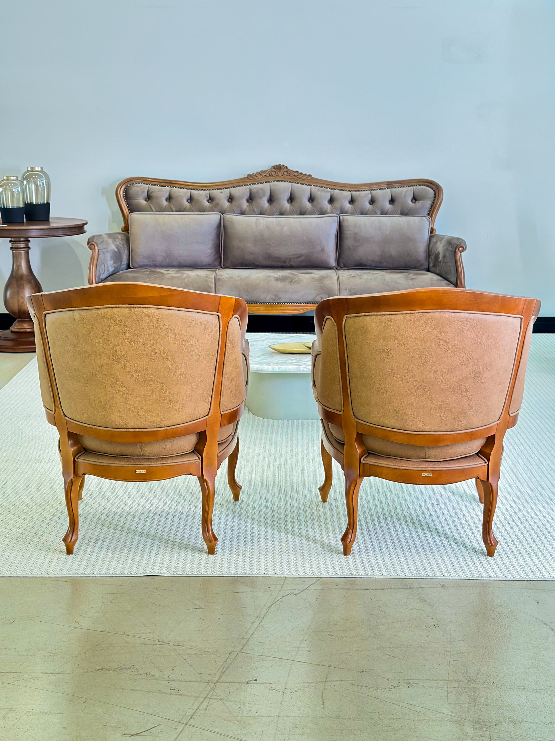 Poltrona em Couro Natural - Kleiner
