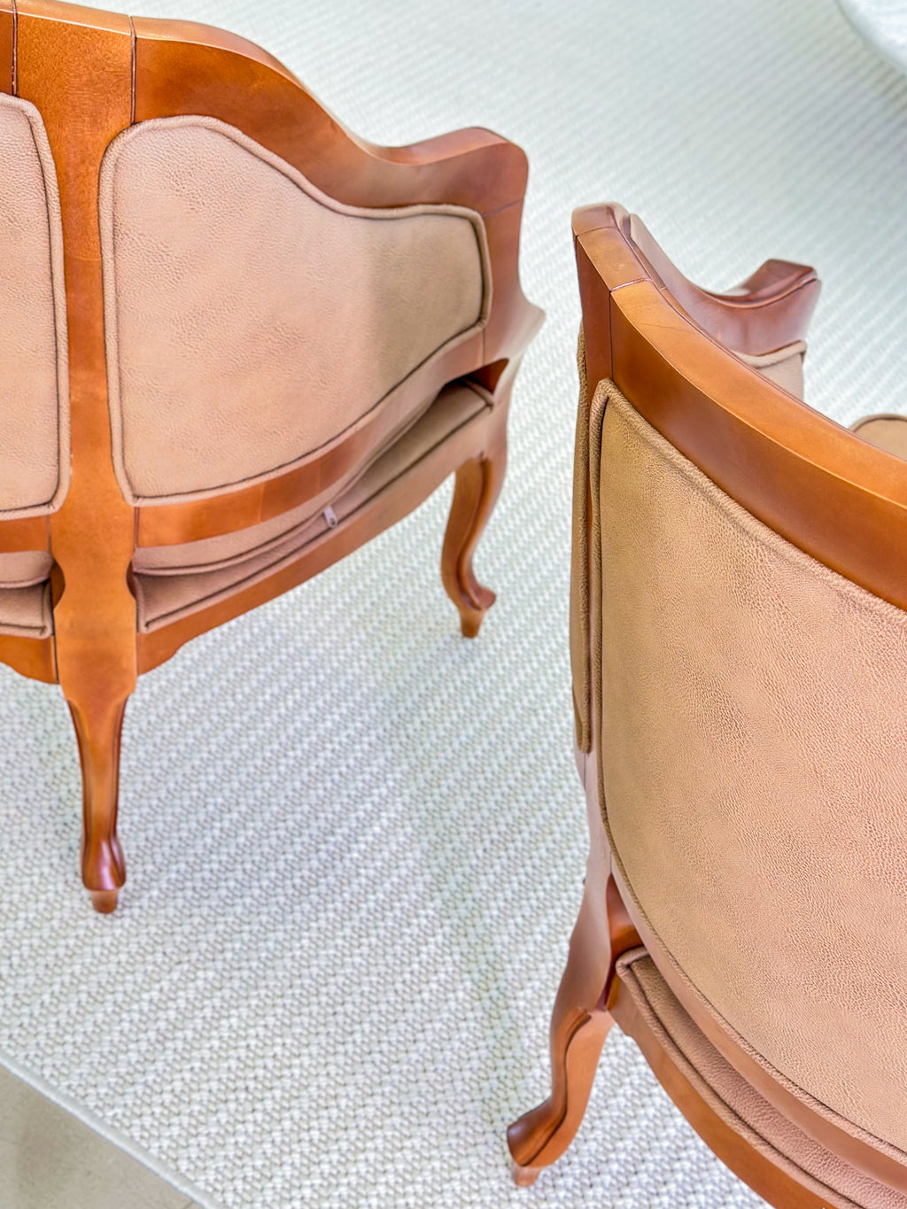 Poltrona em Couro Natural - Kleiner