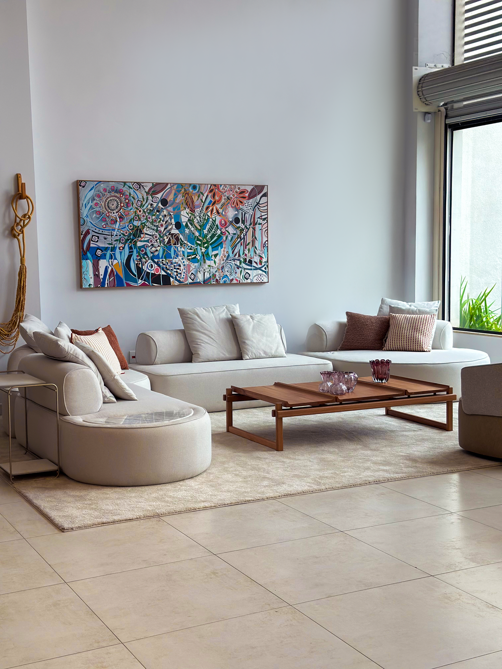 Sofá Modular com Chaise com Pedra