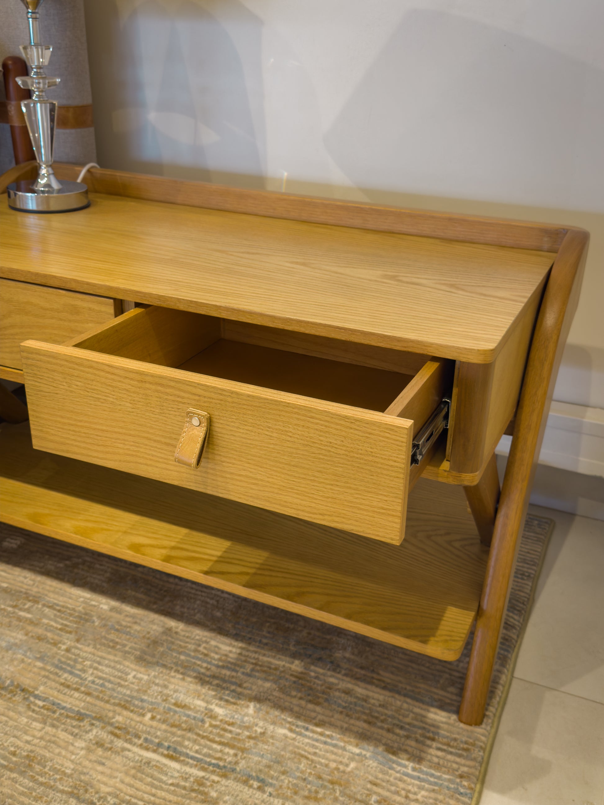 Mesa de Cabeceira 100cm