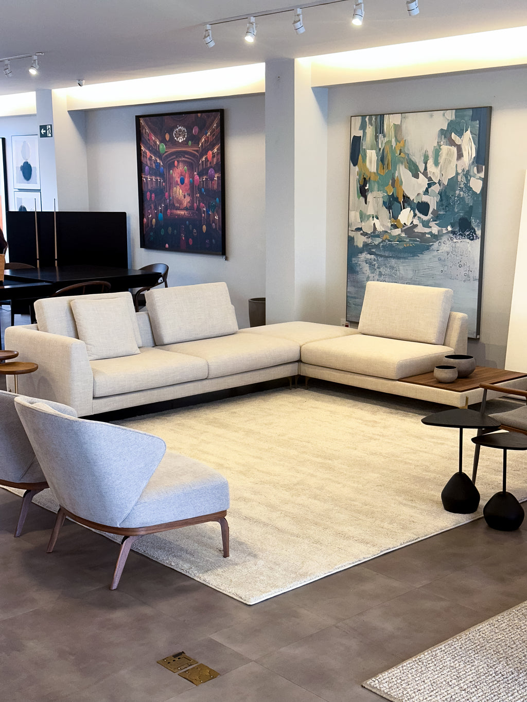 Sofá com Mesa Lateral